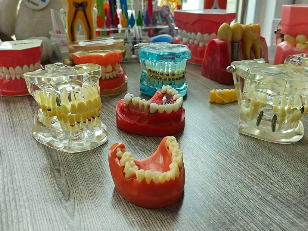 膳食对口腔健康的影响_中山大学附属口腔医院欧发荣_口腔问题对全身健康的影响