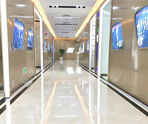 柳州华喜口腔过道区