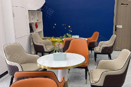 成都向日葵口腔等候区